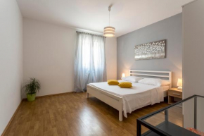 Отель Marijana Bol Apartments  Бол